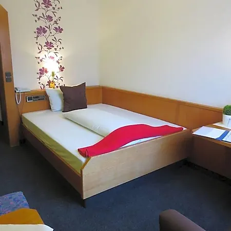 Hotel Krone 2*