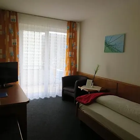 Hotel Krone 2*
